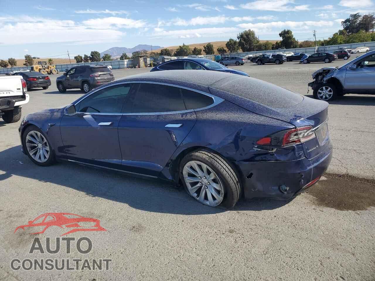 TESLA MODEL S 2018 - 5YJSA1E26JF260363