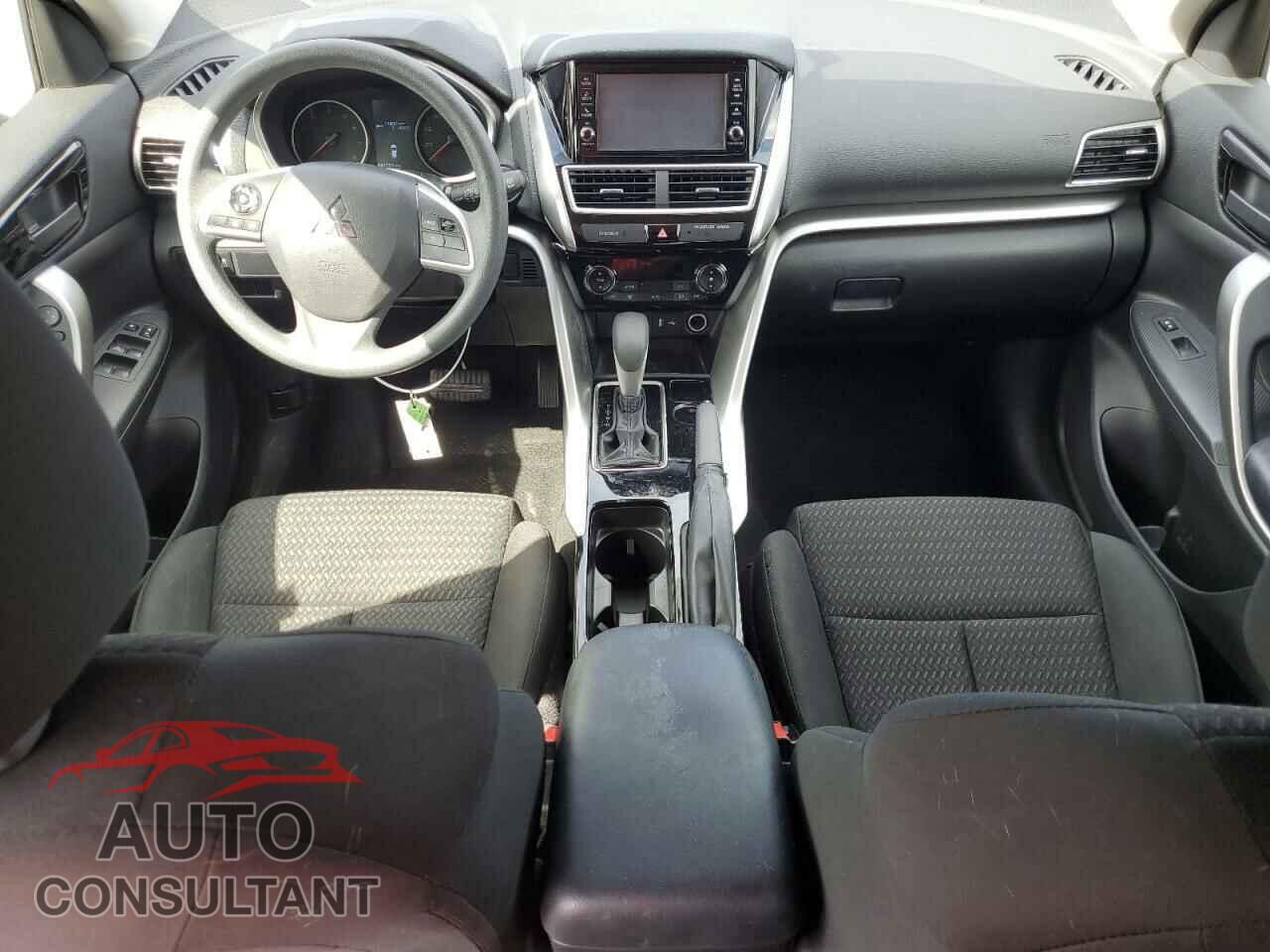 MITSUBISHI ECLIPSE 2018 - JA4AS3AA8JZ044276