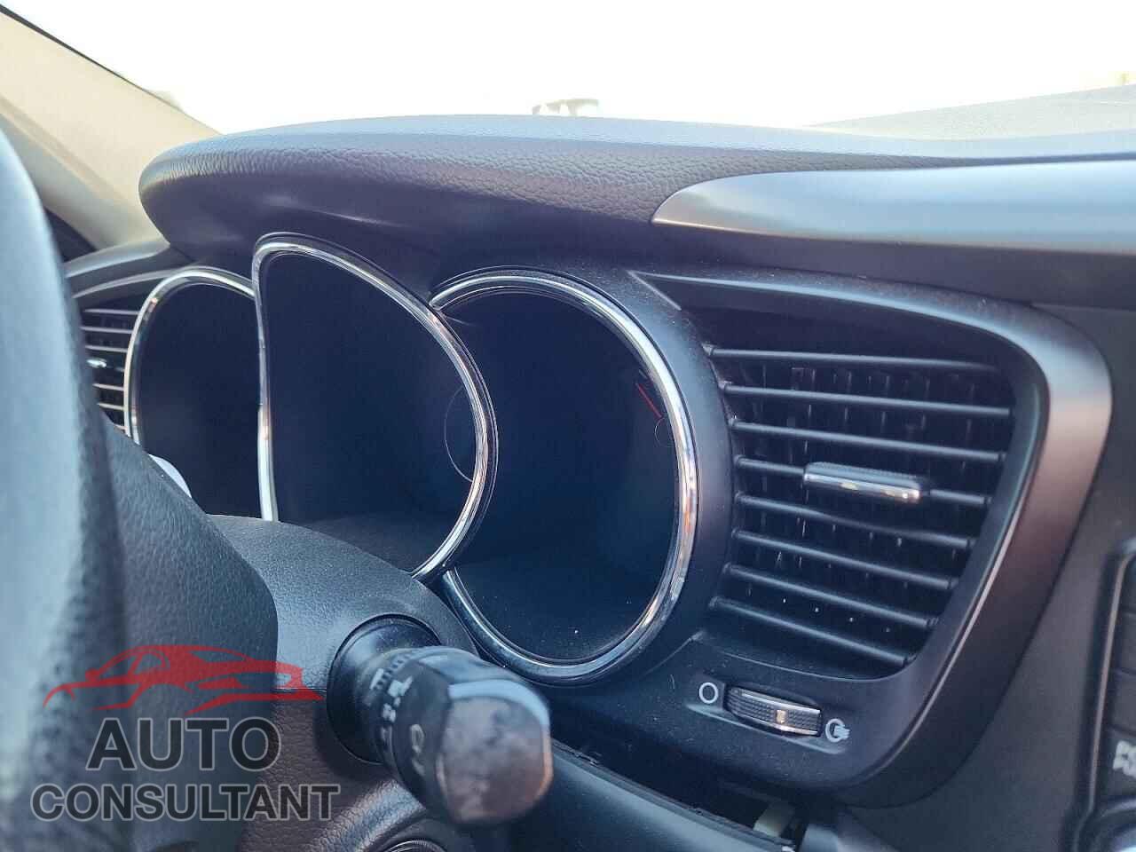 KIA OPTIMA 2011 - KNAGM4A70B5157424