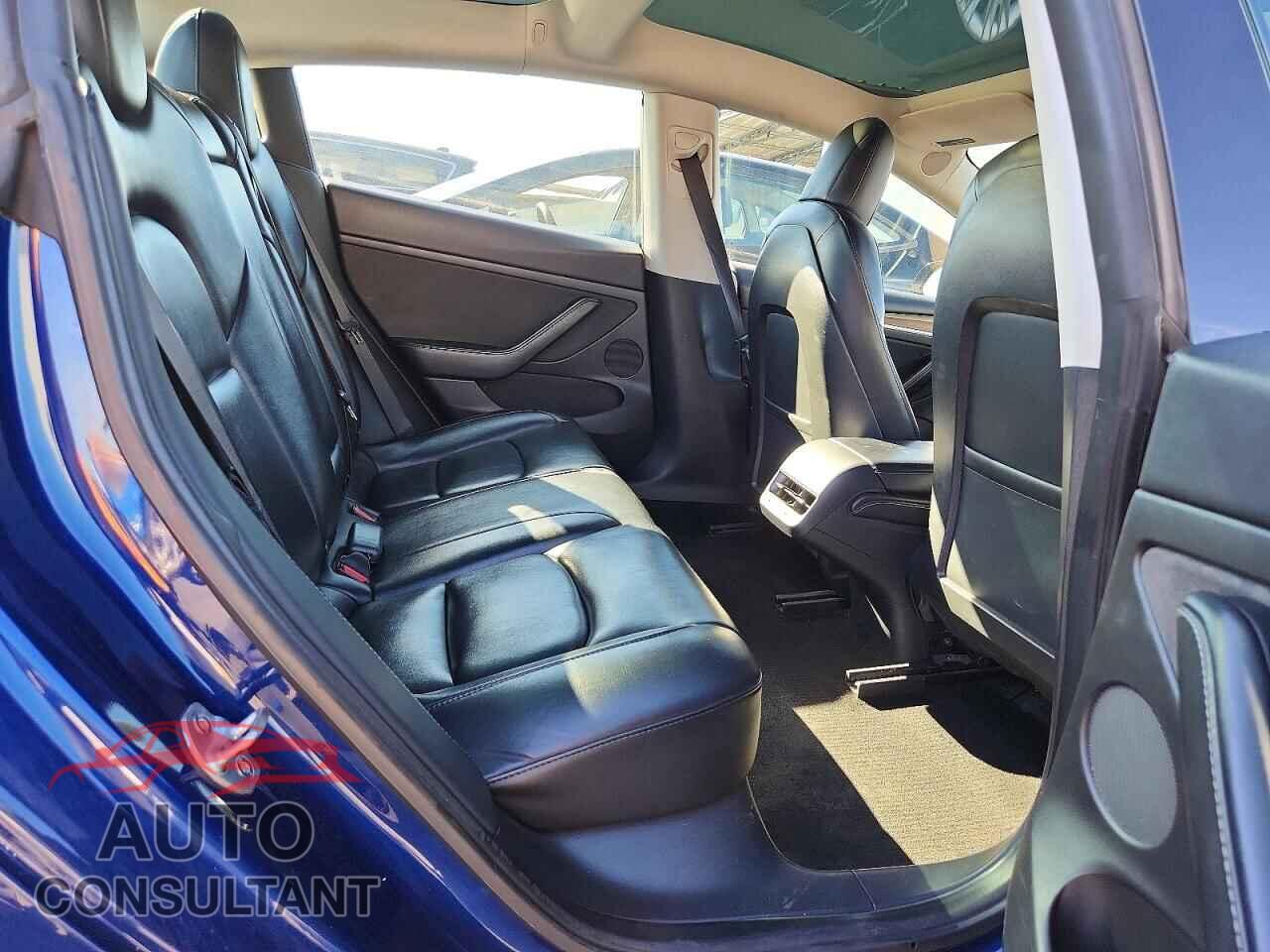 TESLA MODEL 3 2022 - 5YJ3E1EA7NF289263