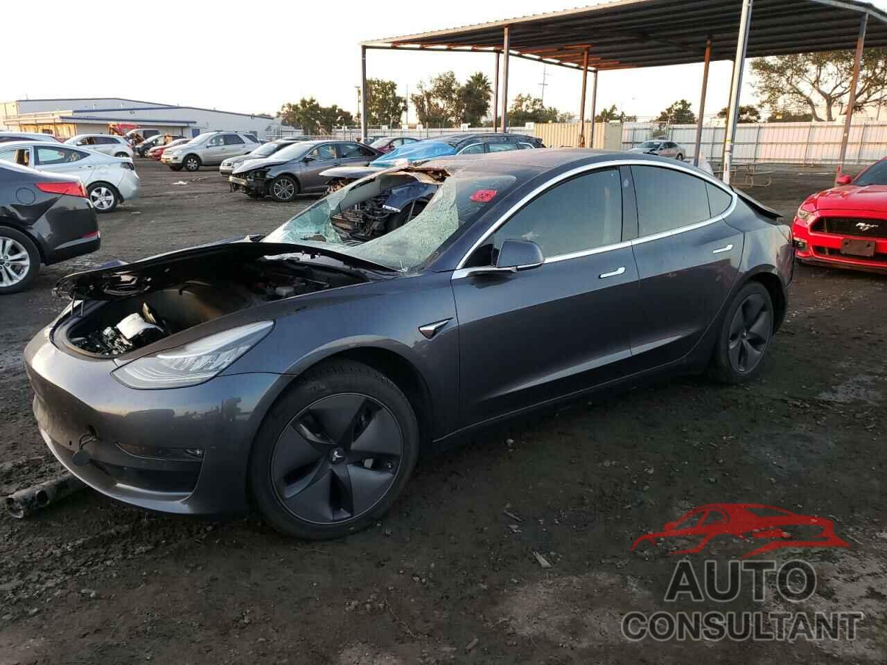 TESLA MODEL 3 2018 - 5YJ3E1EA0JF158458