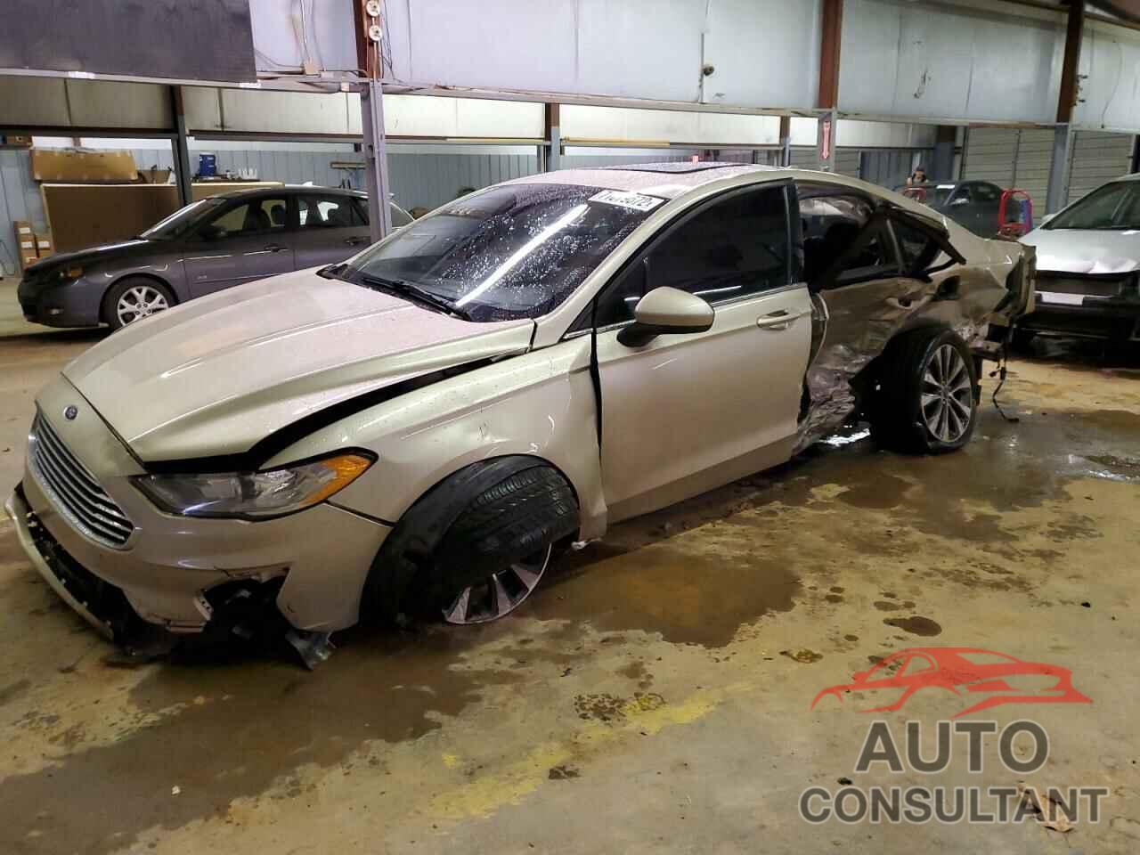 FORD FUSION 2019 - 3FA6P0T92KR234049