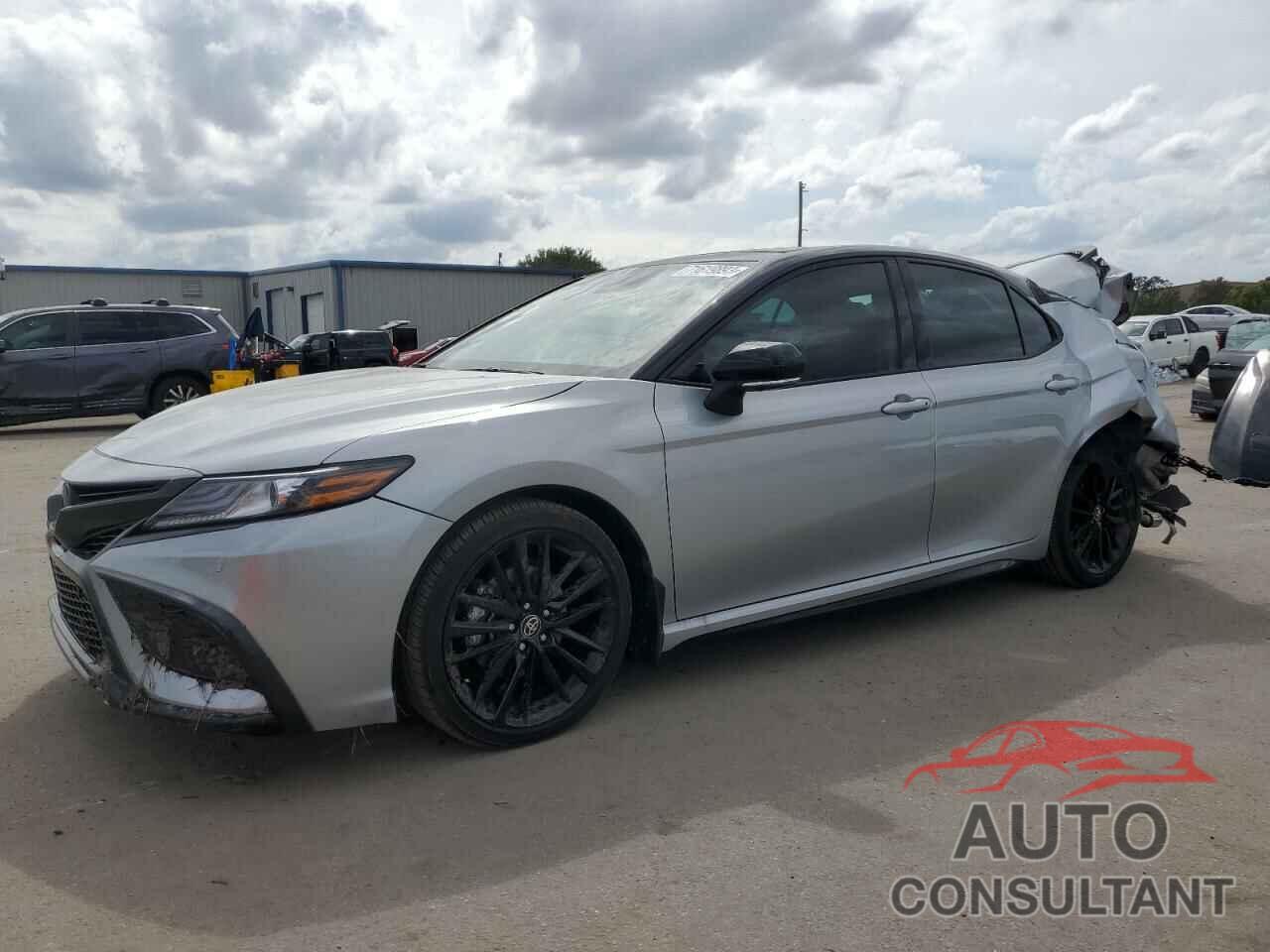 TOYOTA CAMRY 2023 - 4T1K61AK3PU117843