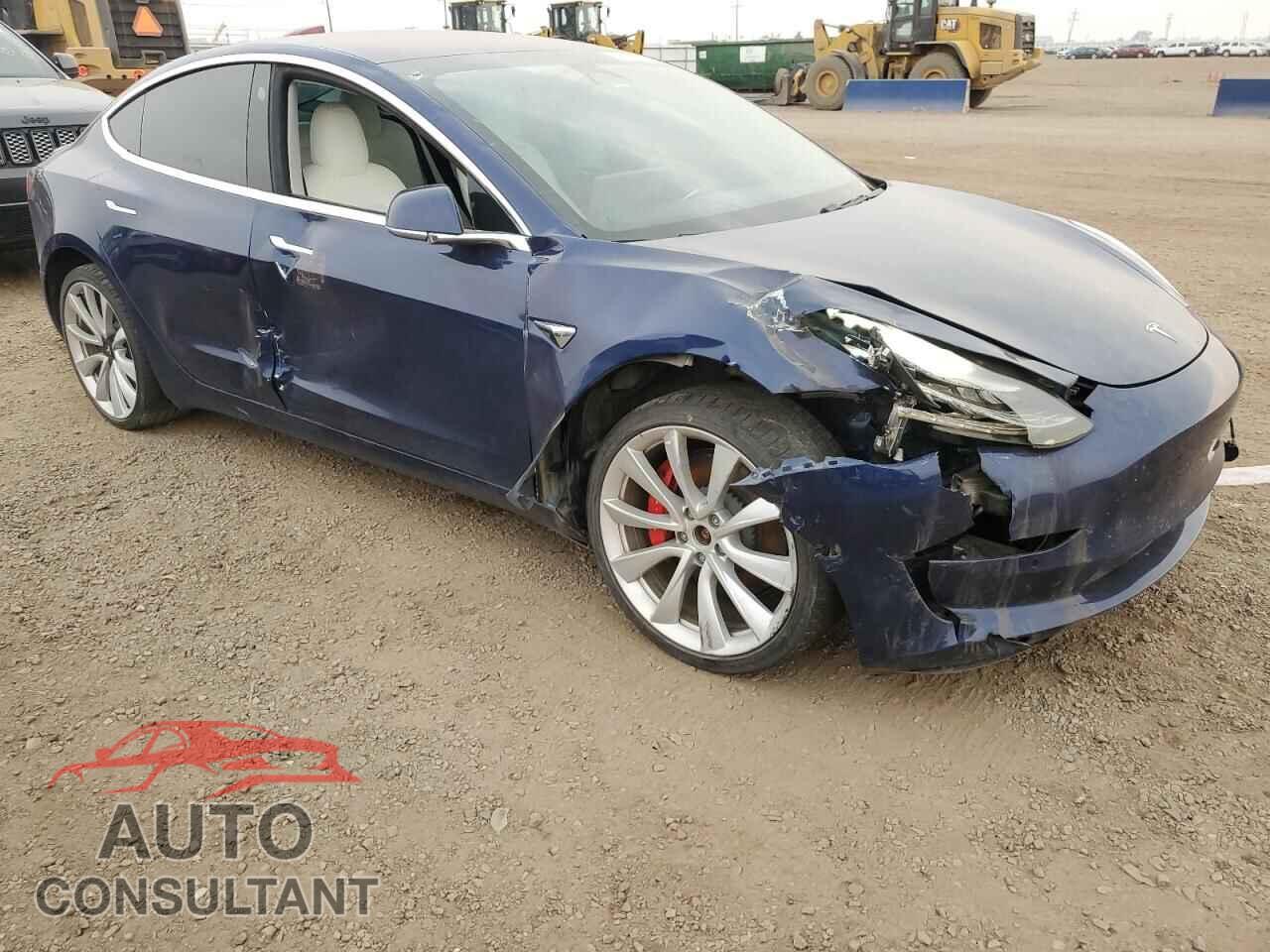 TESLA MODEL 3 2018 - 5YJ3E1EB0JF080966