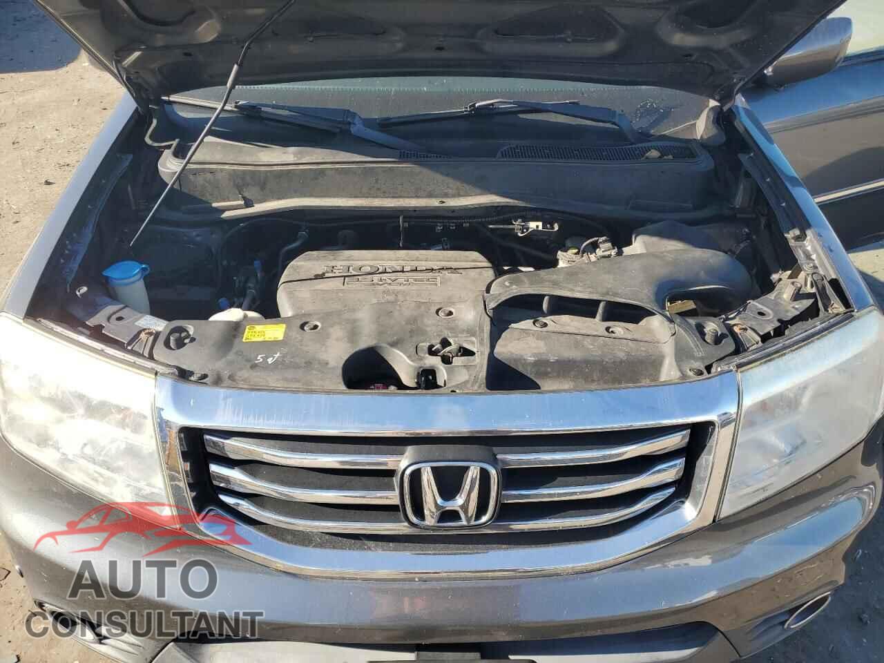 HONDA PILOT 2012 - 5FNYF4H96CB051925