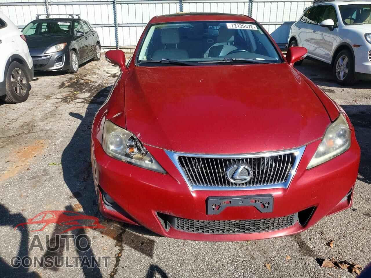 LEXUS IS 2012 - JTHCF5C29C5060595