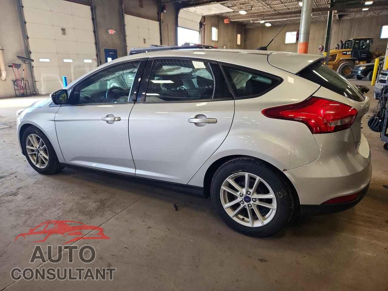 FORD FOCUS 2017 - 1FADP3K28HL239311