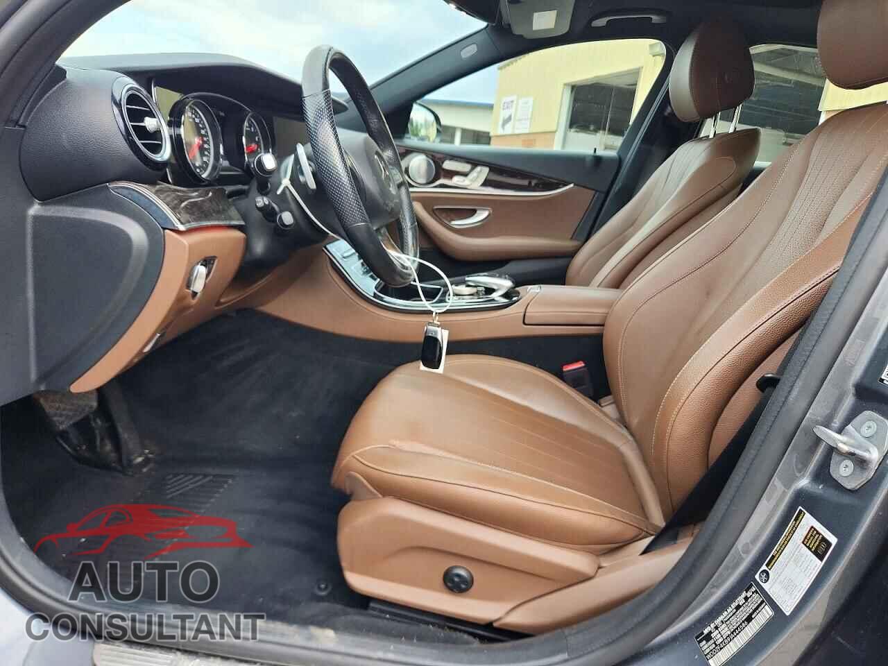 MERCEDES-BENZ E-CLASS 2018 - WDDZF4KB9JA444586