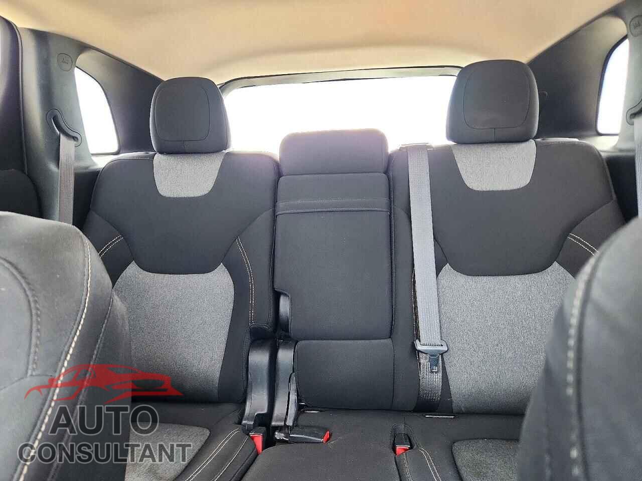 JEEP CHEROKEE 2014 - 1C4PJMCS1EW122208