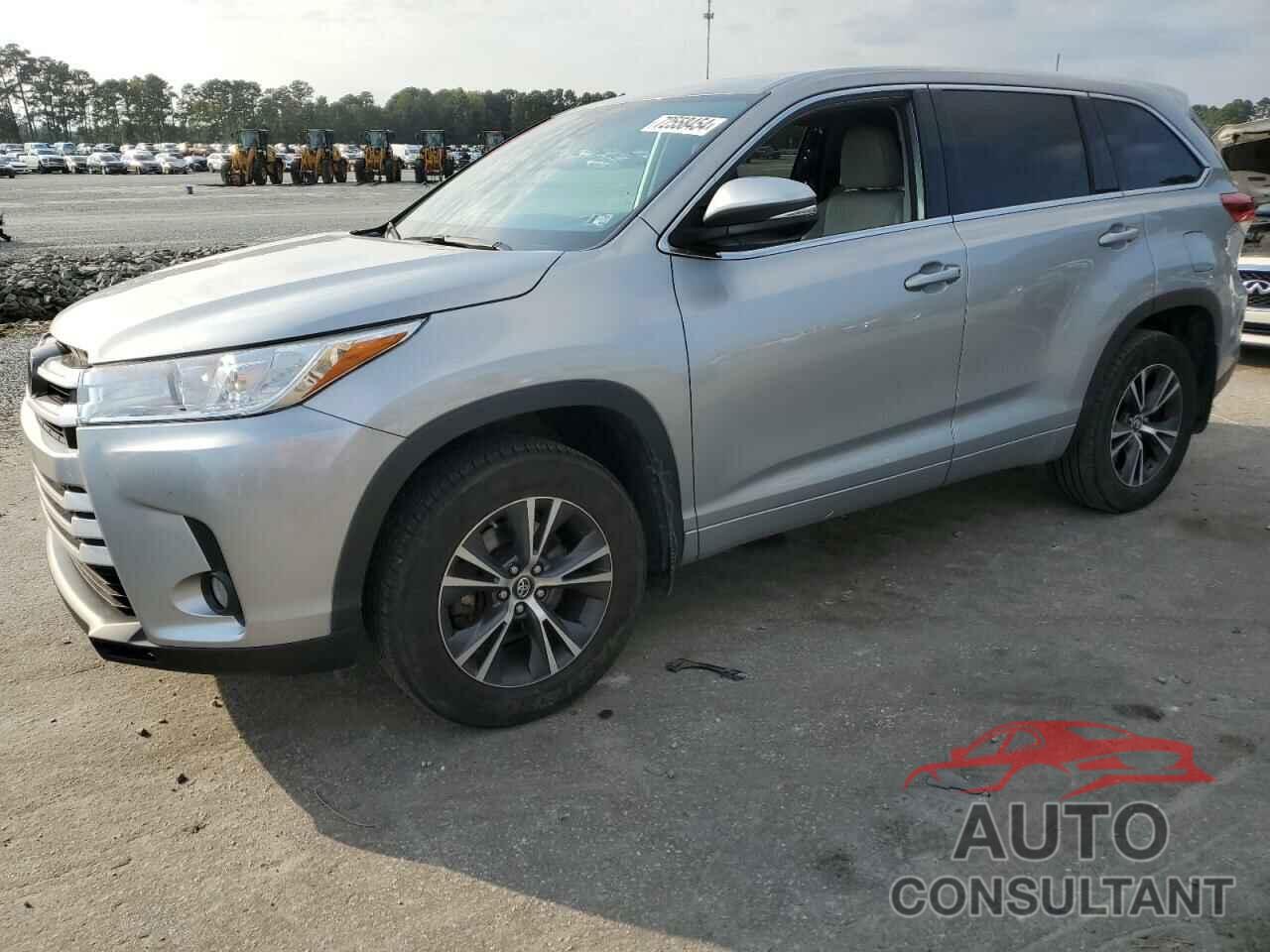 TOYOTA HIGHLANDER 2018 - 5TDBZRFH4JS855153