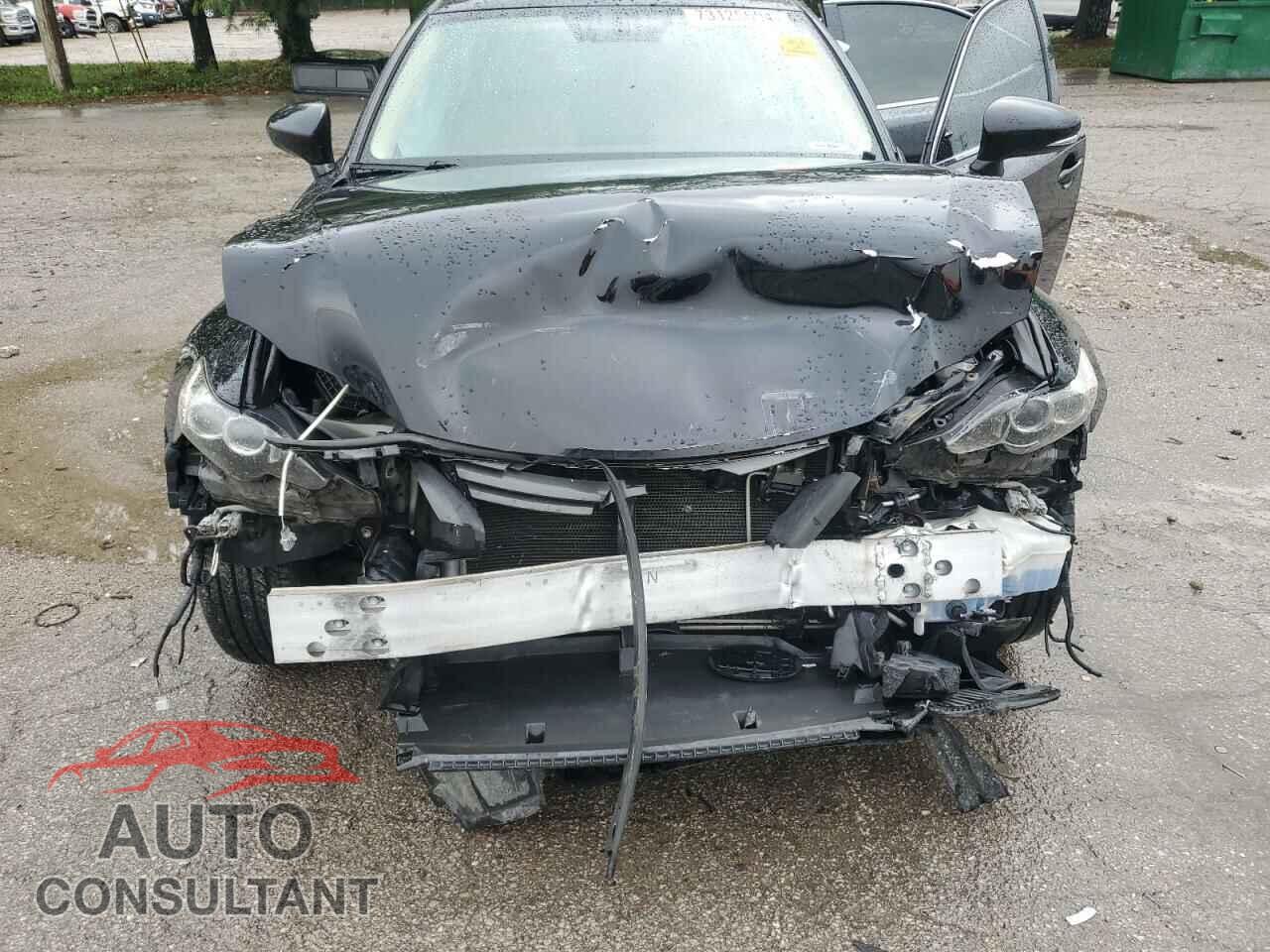 LEXUS IS 2014 - JTHCF1D2XE5014171