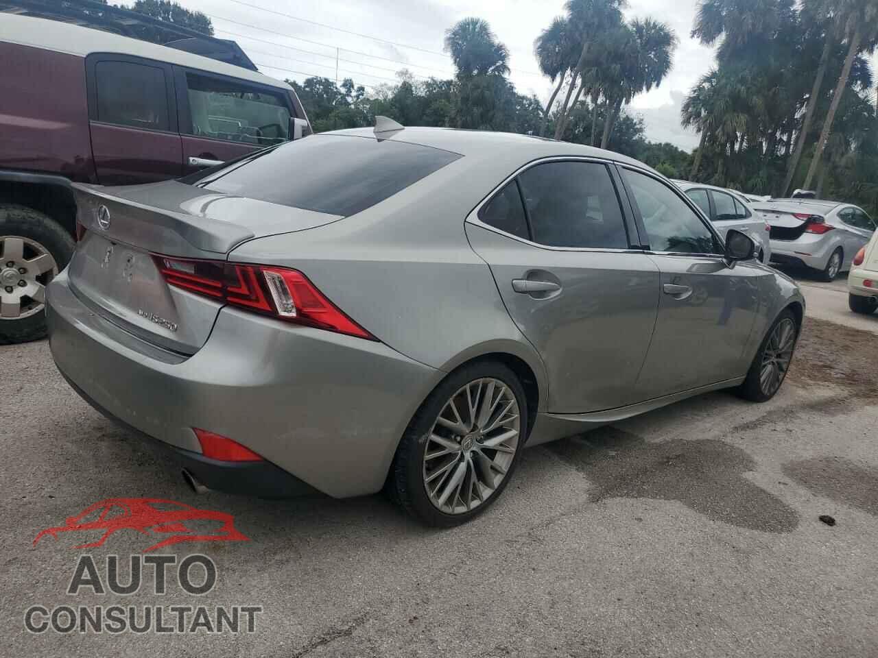 LEXUS IS 2015 - JTHCF1D27F5019667