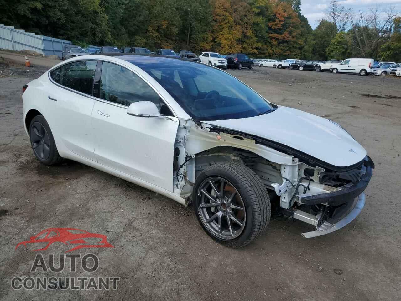 TESLA MODEL 3 2018 - 5YJ3E1EB7JF120623
