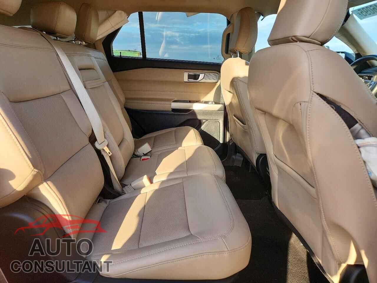 FORD EXPLORER 2023 - 1FMSK7FH2PGB61939