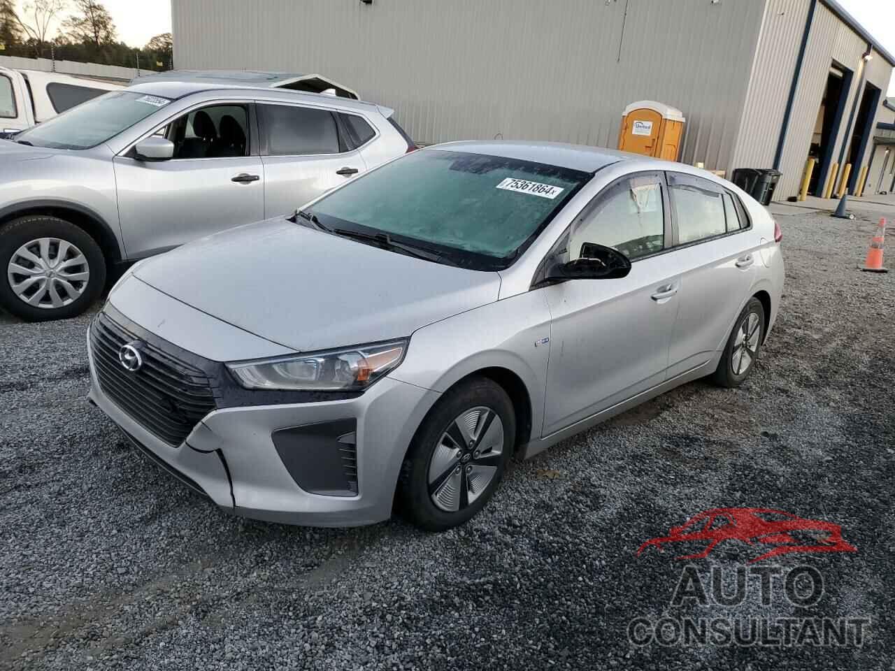HYUNDAI IONIQ 2017 - KMHC65LC3HU036893
