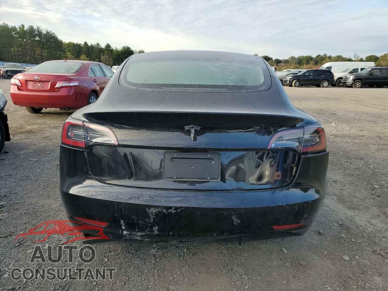 TESLA MODEL 3 2023 - 5YJ3E1EA5PF642425