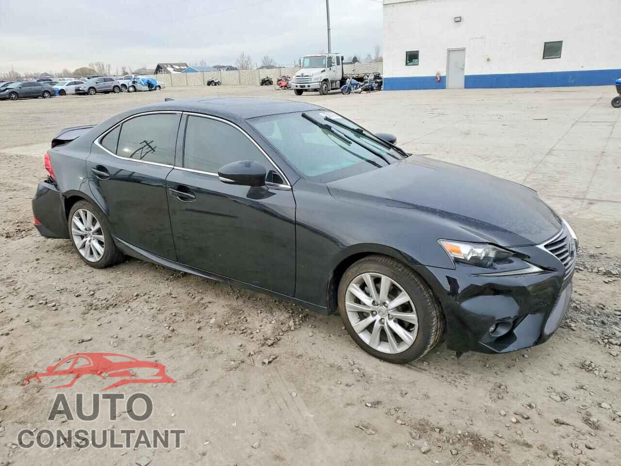 LEXUS IS 2015 - JTHCF1D20F5020868