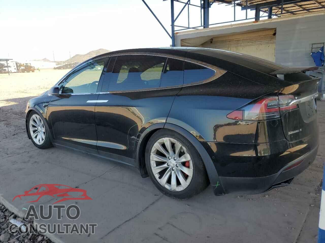 TESLA MODEL X 2017 - 5YJXCDE42HF052851