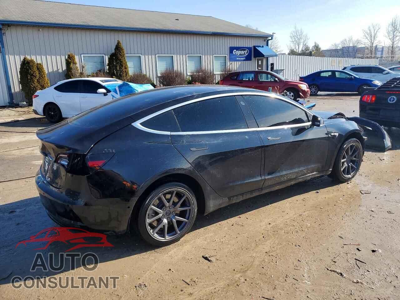 TESLA MODEL 3 2018 - 5YJ3E1EA8JF023051