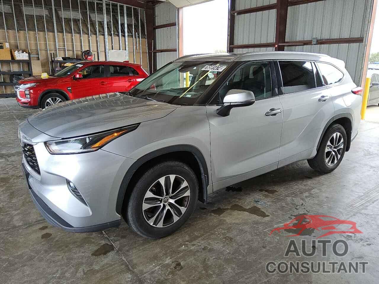 TOYOTA HIGHLANDER 2021 - 5TDGZRBH0MS549843