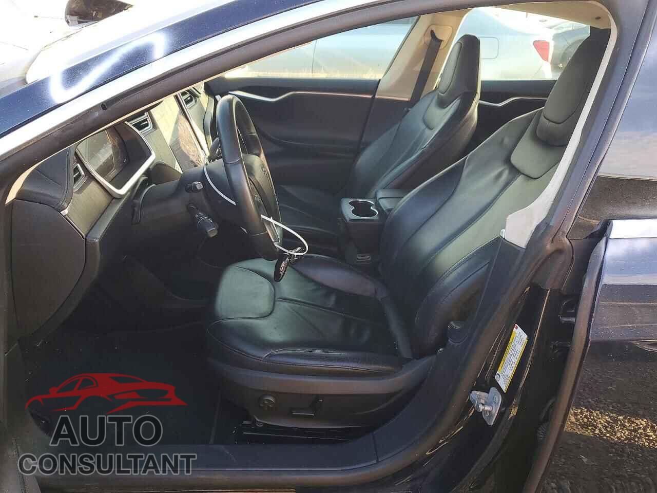TESLA MODEL S 2013 - 5YJSA1DG2DFP11676