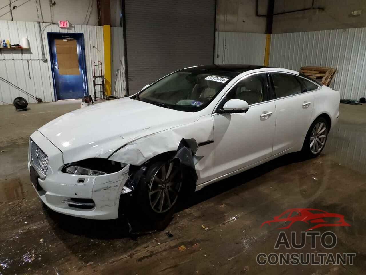 JAGUAR XJ 2011 - SAJWA1CB8BLV17253
