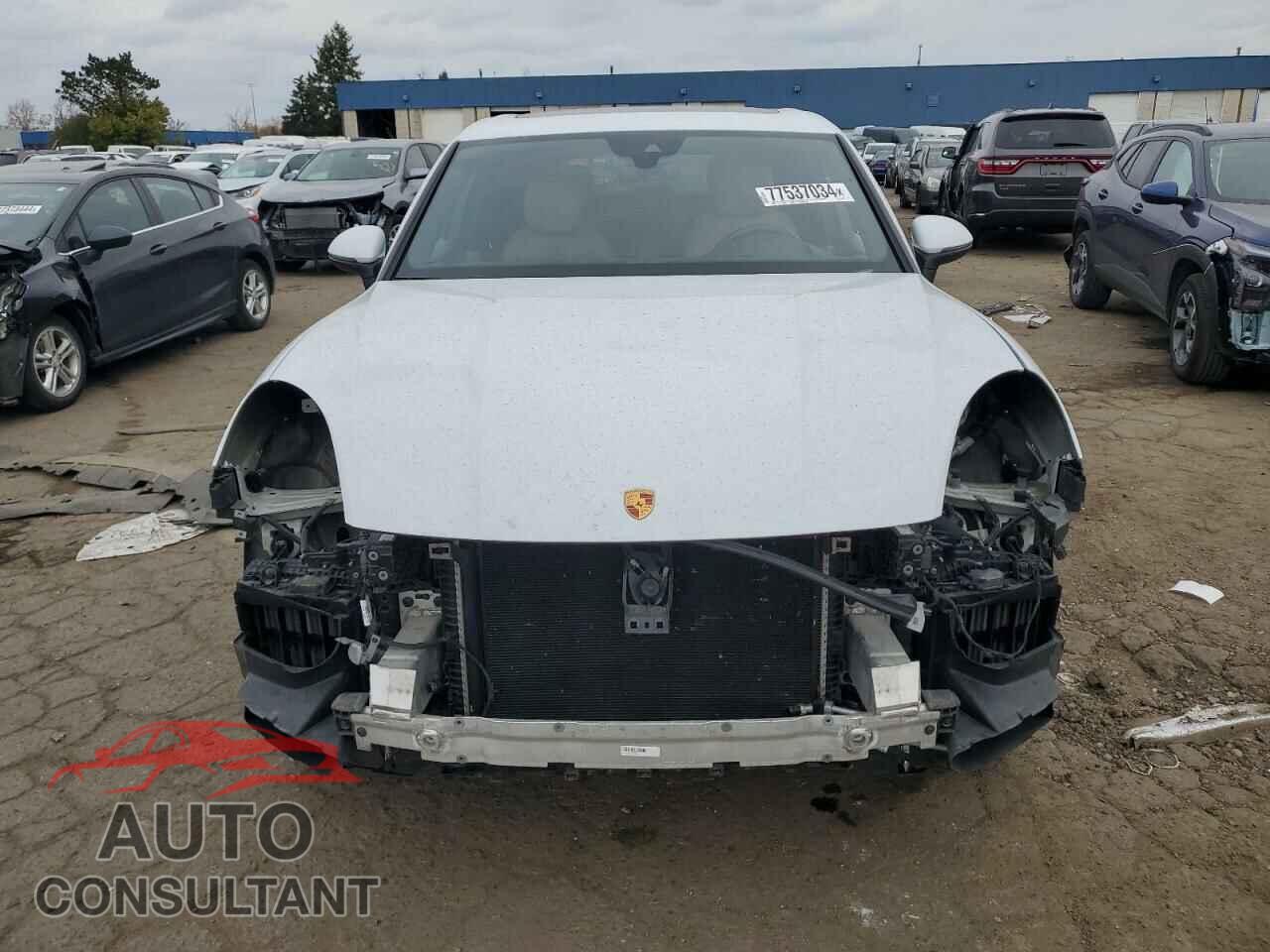 PORSCHE CAYENNE 2019 - WP1AA2AY8KDA09296