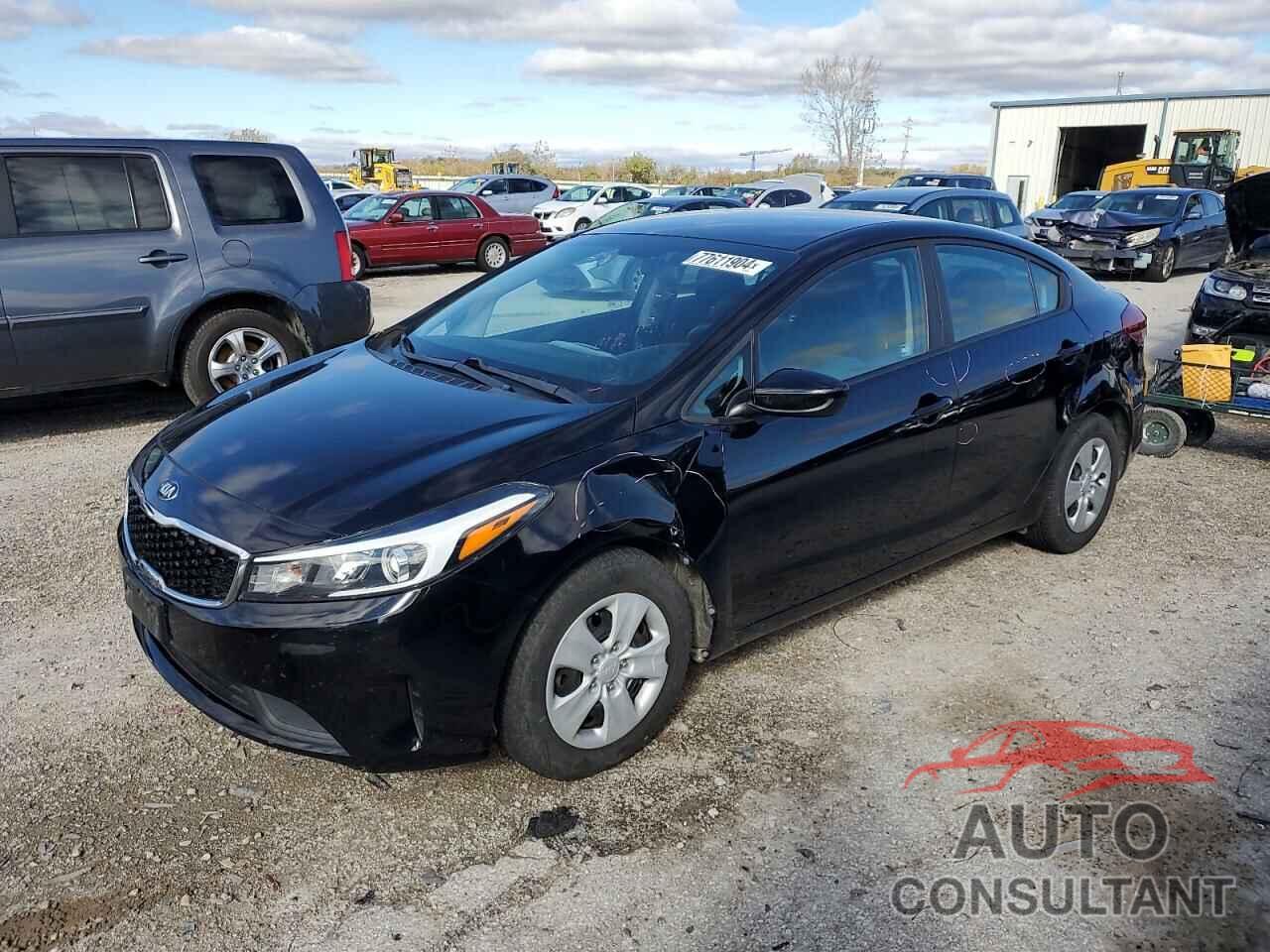 KIA FORTE 2018 - 3KPFK4A75JE283981