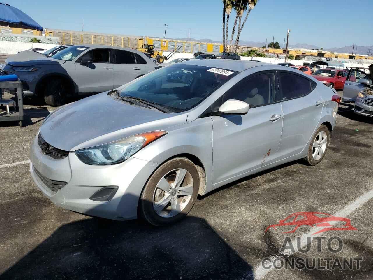 HYUNDAI ELANTRA 2013 - 5NPDH4AE9DH359285