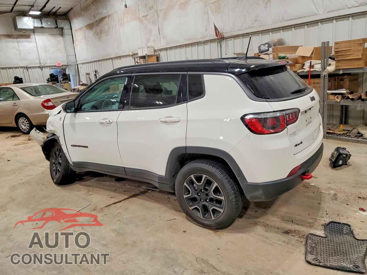 JEEP COMPASS 2018 - 3C4NJDDB7JT478927