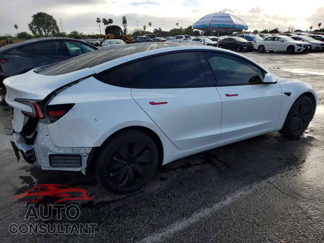 TESLA MODEL 3 2024 - 5YJ3E1EAXRF857186
