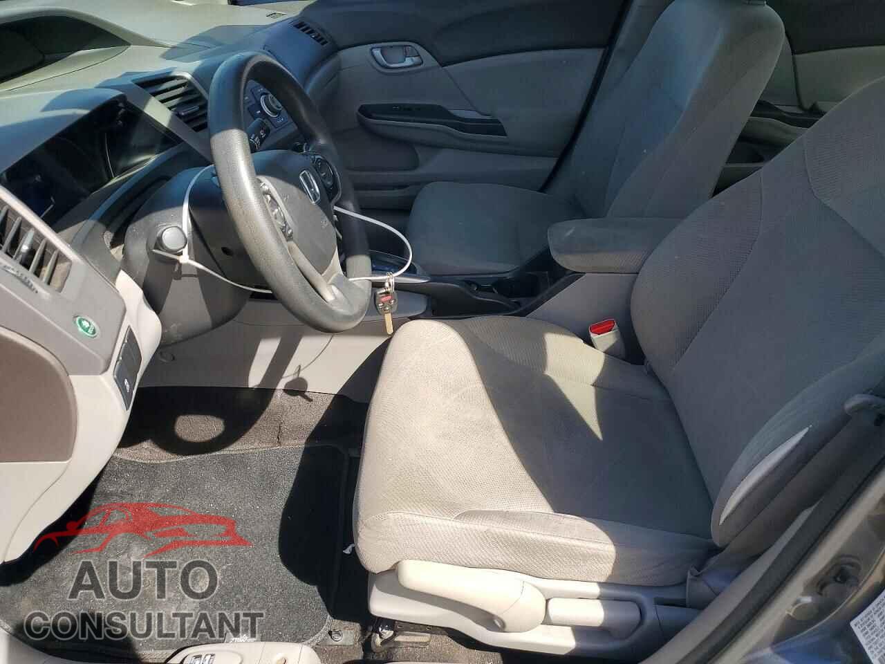 HONDA CIVIC 2012 - 2HGFB2F56CH560836