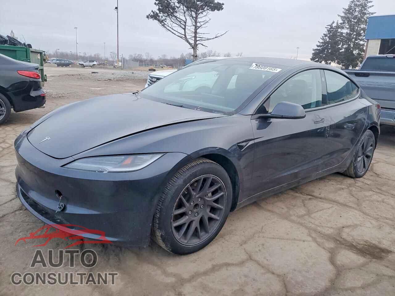 TESLA MODEL 3 2024 - 5YJ3E1EA7RF748507