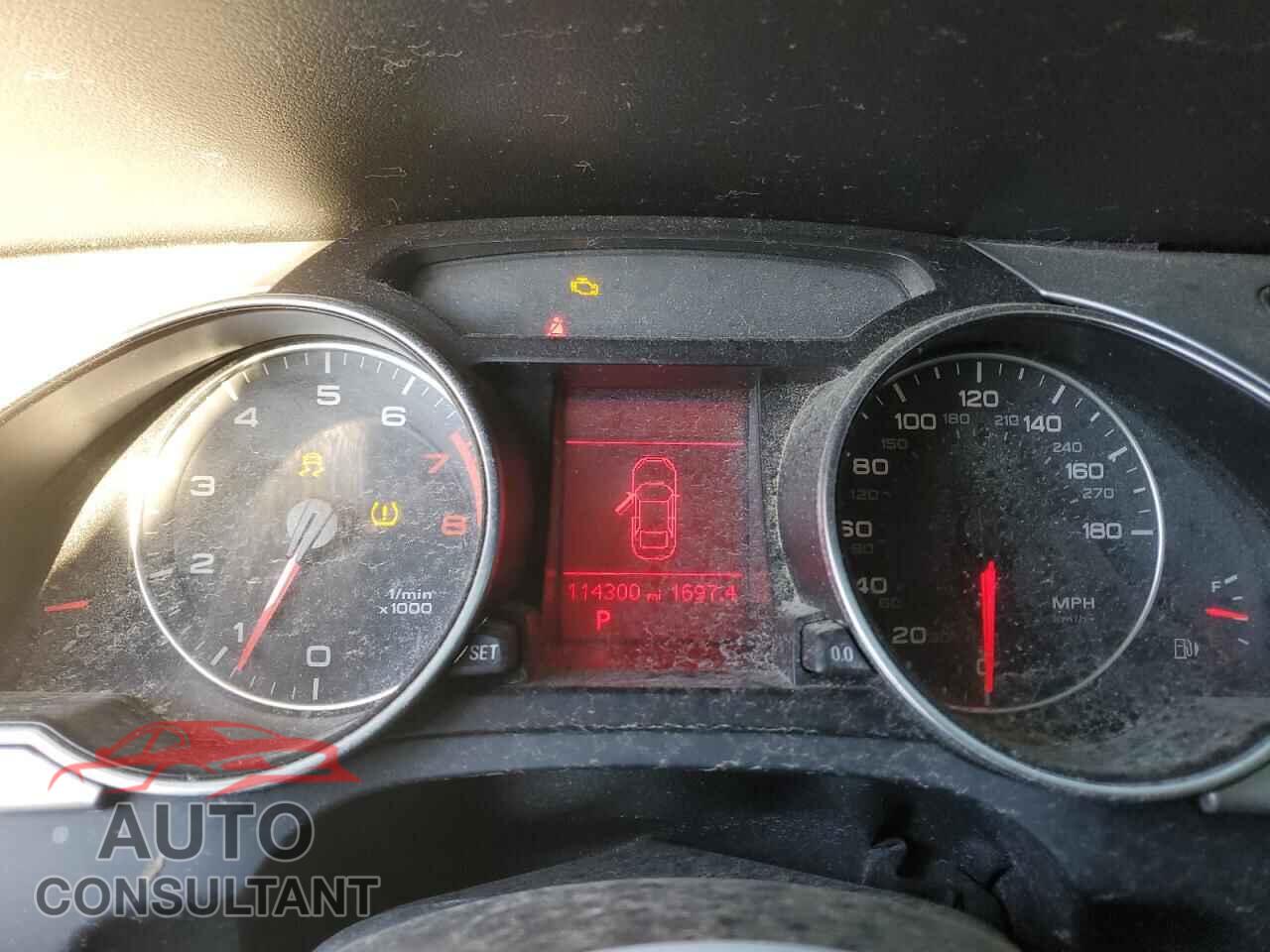 AUDI A5 2010 - WAULFAFR1AA045223