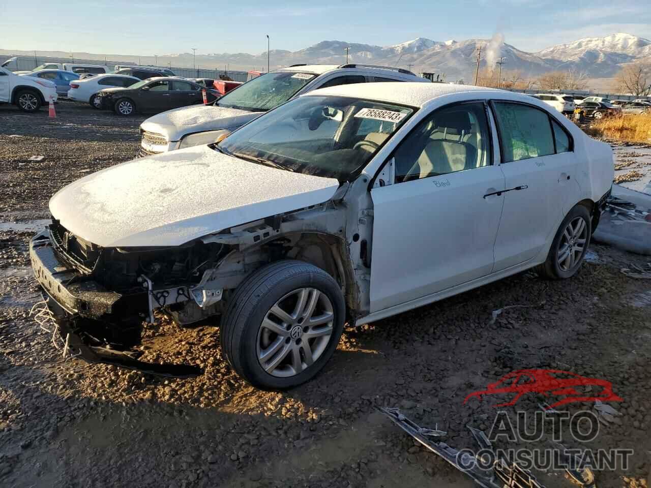 VOLKSWAGEN JETTA 2018 - 3VW2B7AJ1JM220004