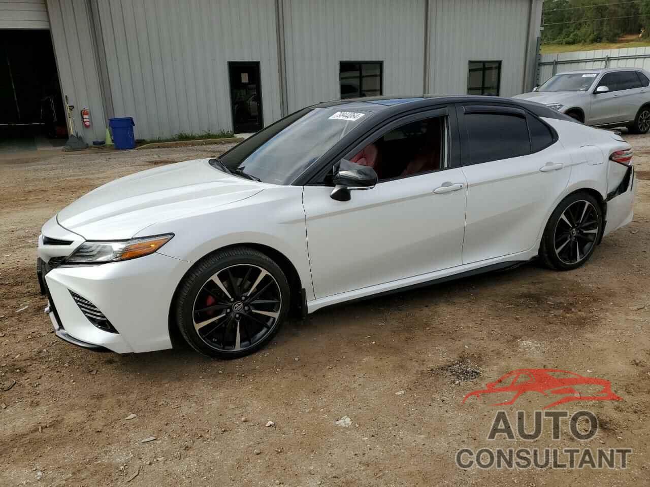 TOYOTA CAMRY 2019 - 4T1B61HK6KU214369