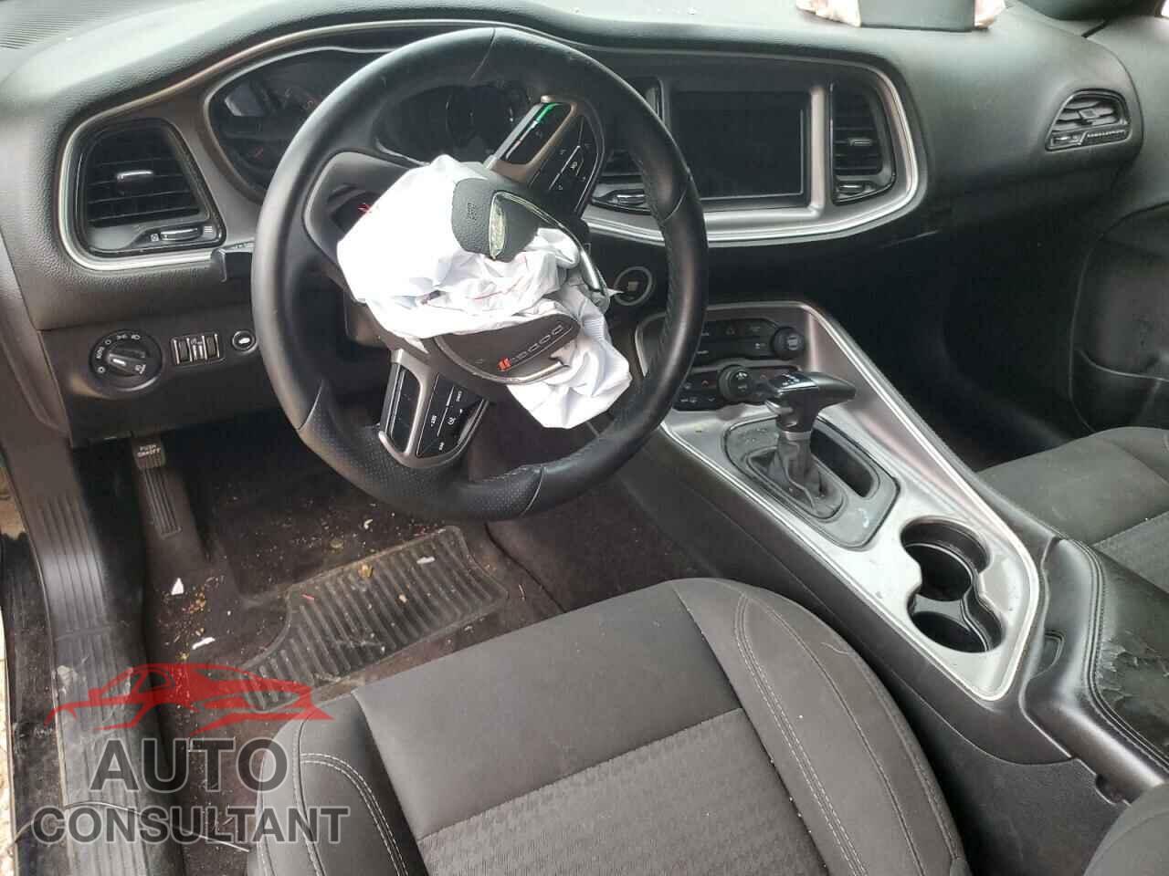 DODGE CHALLENGER 2019 - 2C3CDZAG1KH557777