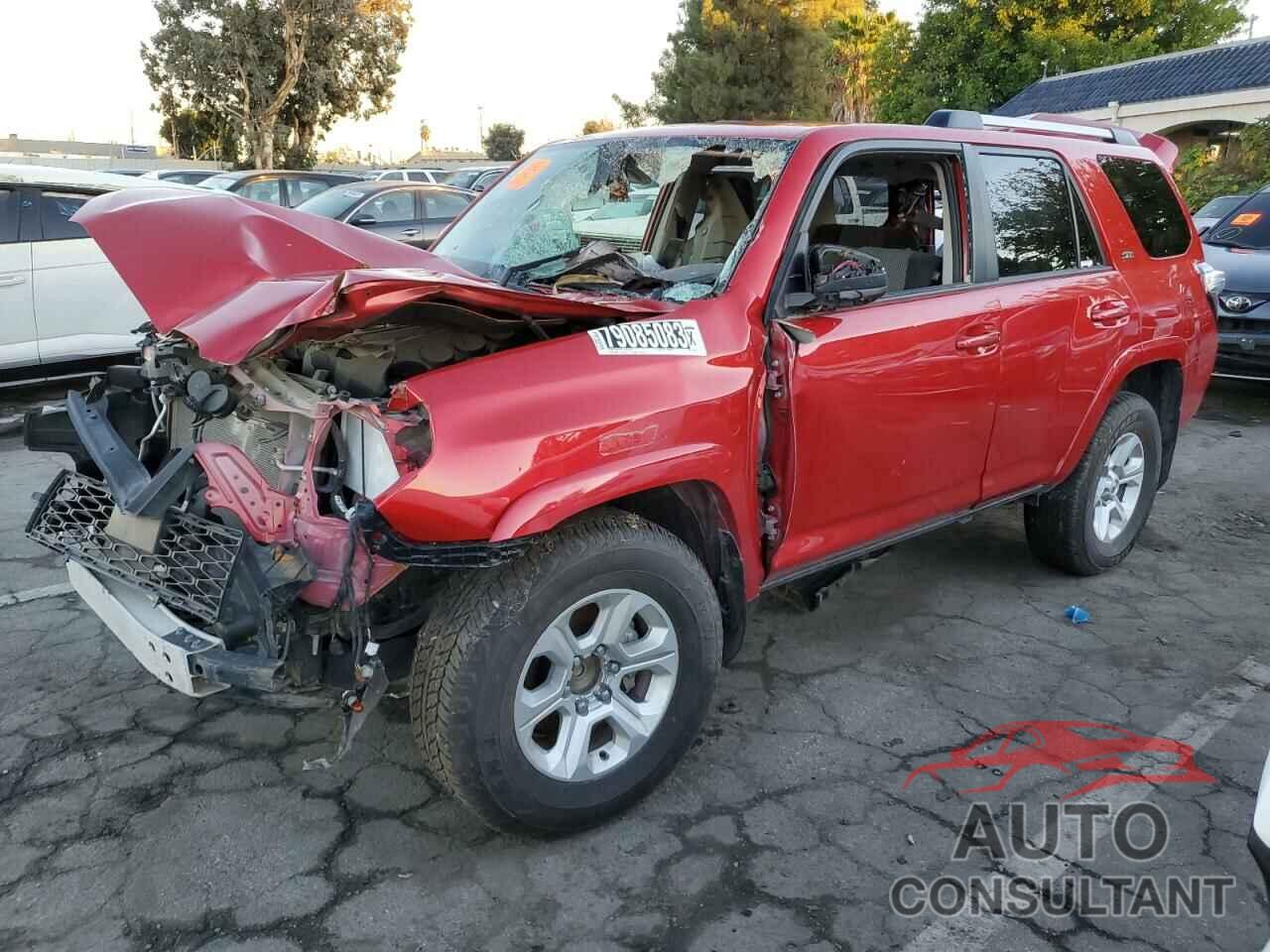 TOYOTA 4RUNNER 2022 - JTEEU5JR1N5271627