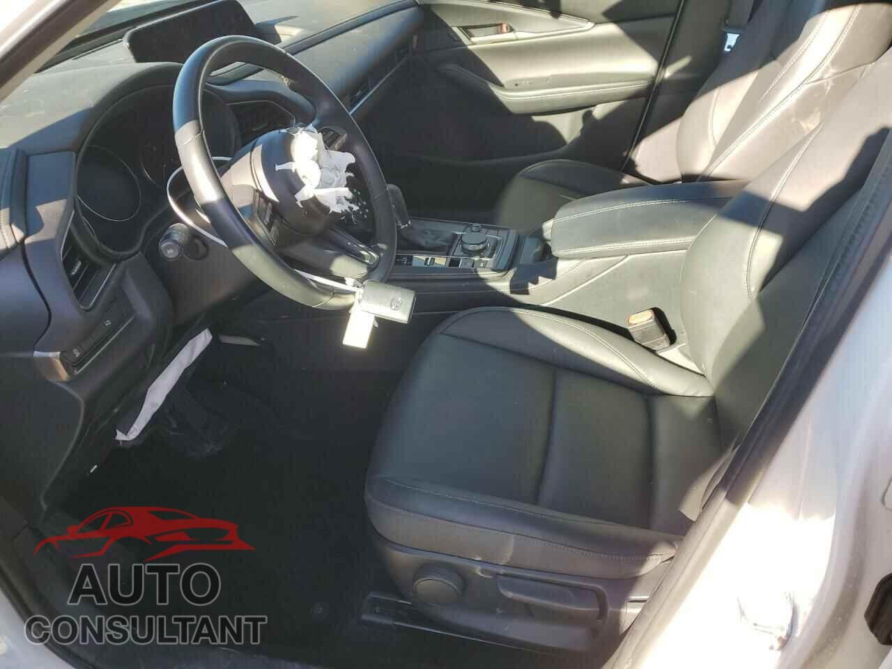 MAZDA CX30 2023 - 3MVDMBBM6PM524583