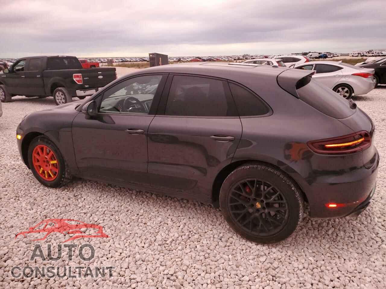 PORSCHE MACAN 2018 - WP1AG2A56JLB64230