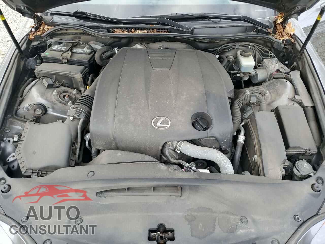 LEXUS IS 2015 - JTHCF1D26F5029011