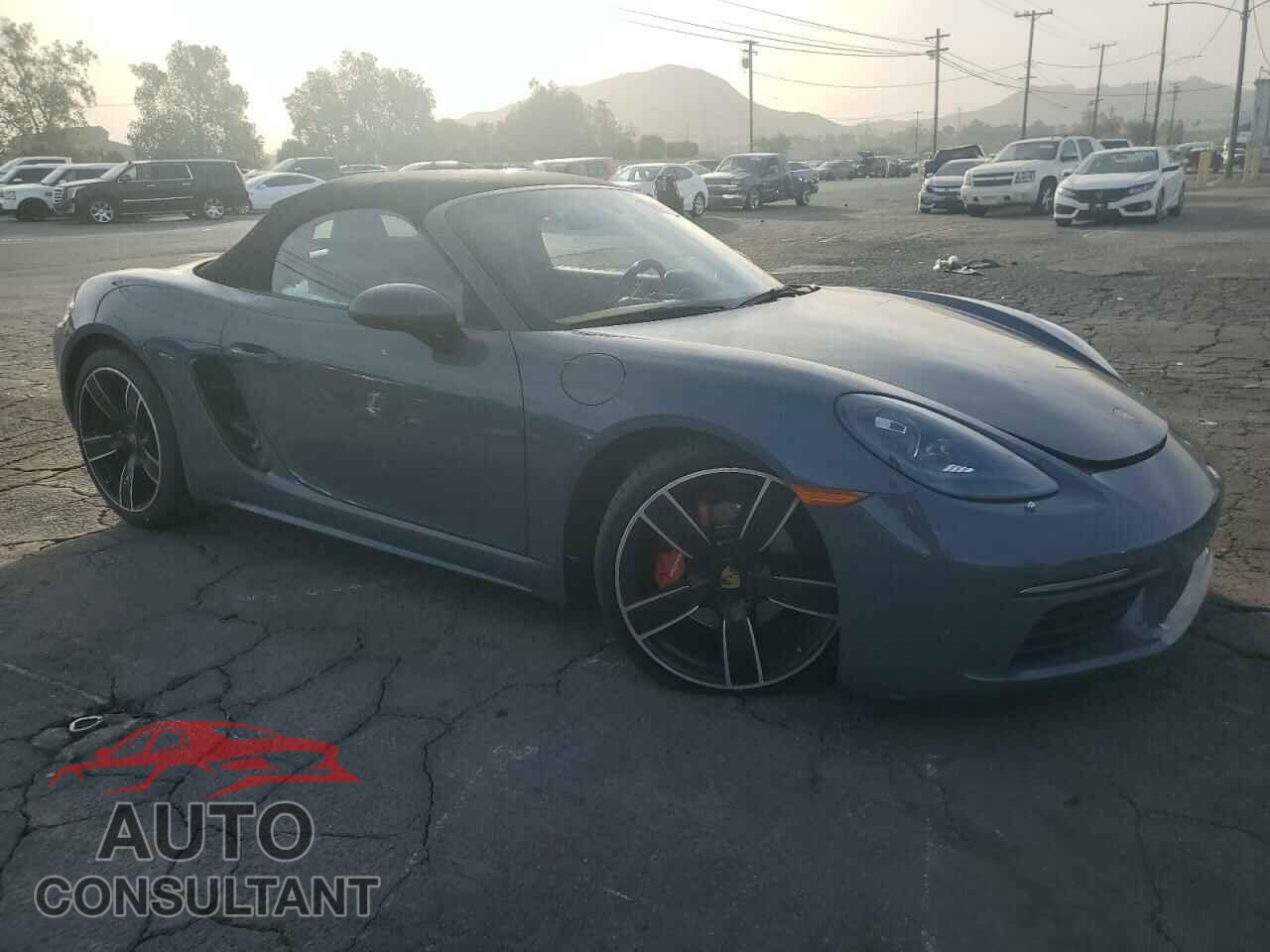 PORSCHE BOXSTER 2018 - WP0CB2A85JS228346