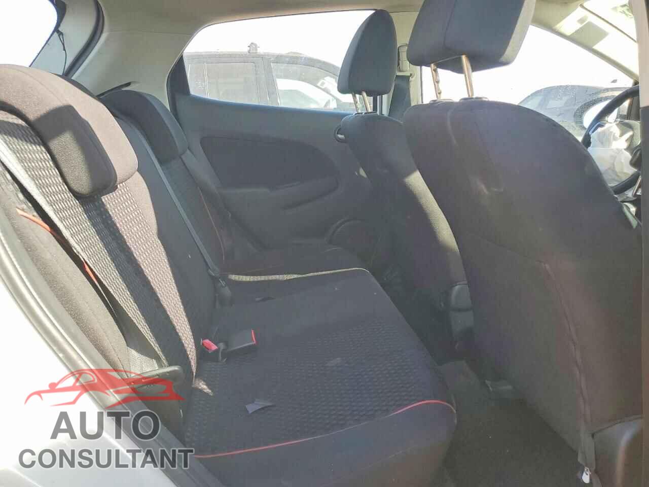 MAZDA 2 2012 - JM1DE1LY6C0137247