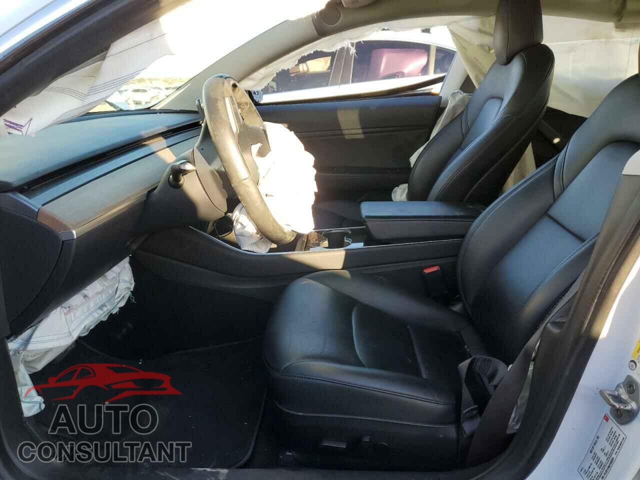 TESLA MODEL 3 2018 - 5YJ3E1EA8JF035331