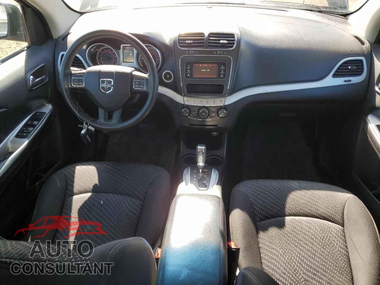 DODGE JOURNEY 2015 - 3C4PDCAB0FT602607