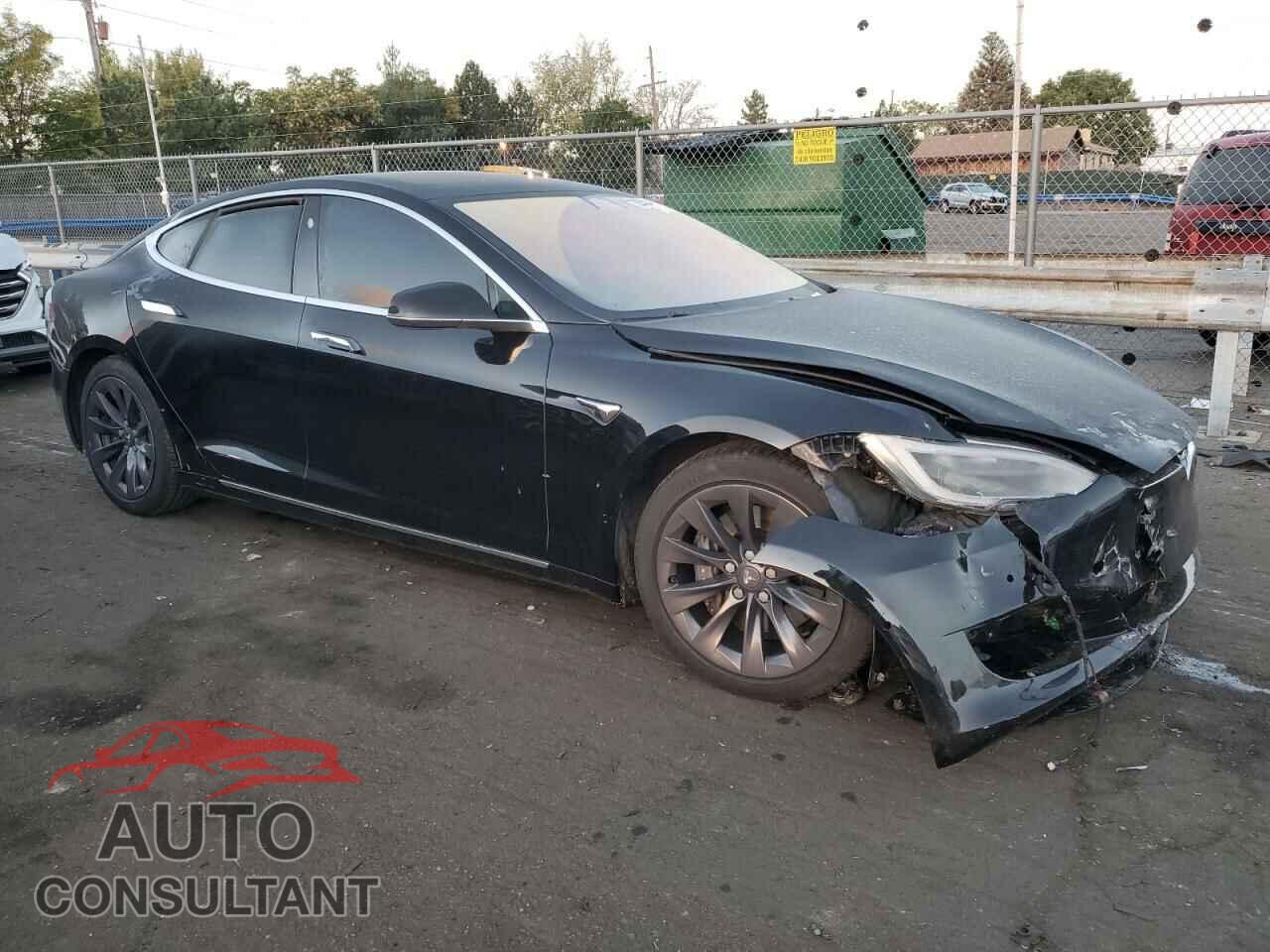 TESLA MODEL S 2018 - 5YJSA1E28JF247310
