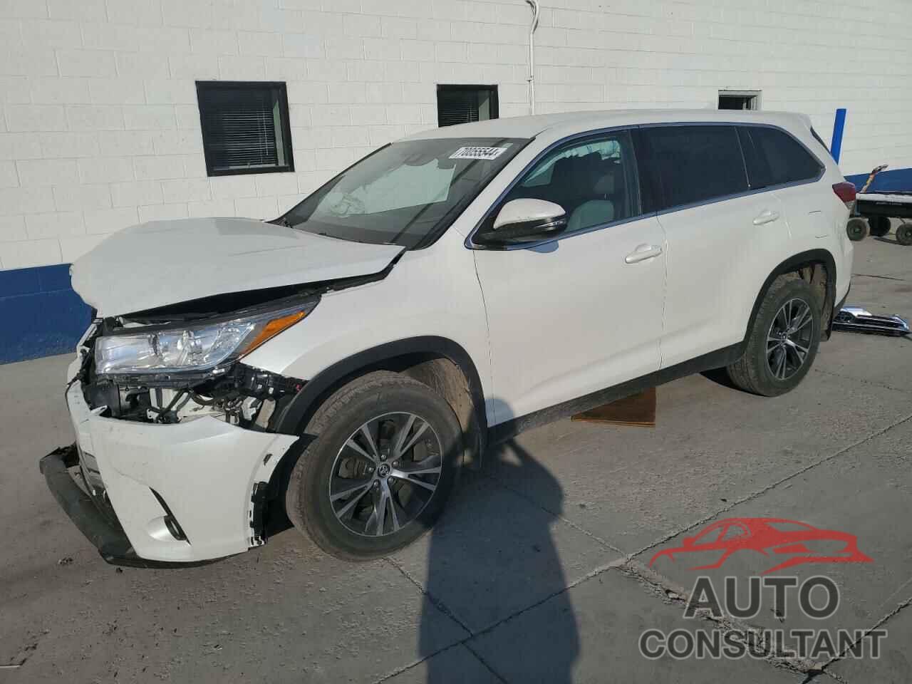 TOYOTA HIGHLANDER 2019 - 5TDBZRFH4KS944593