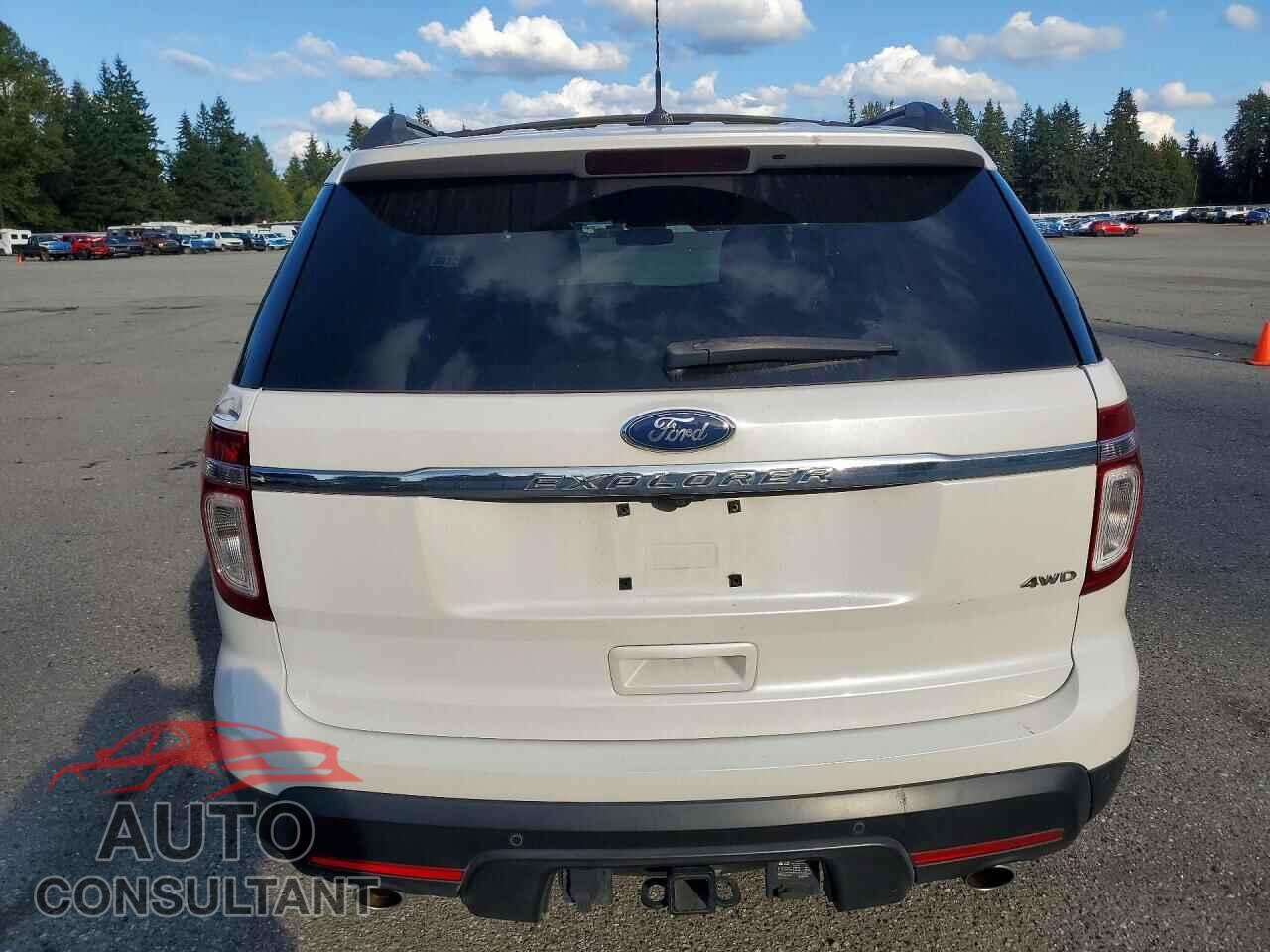 FORD EXPLORER 2011 - 1FMHK8F80BGA87963