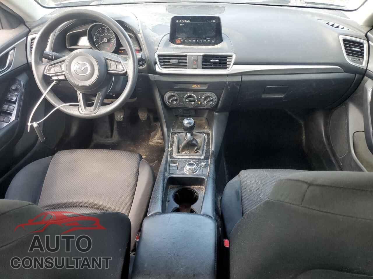 MAZDA 3 2017 - 3MZBN1U70HM138814