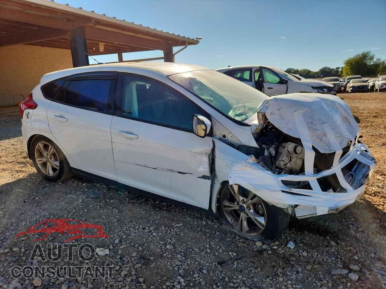 FORD FOCUS 2012 - 1FAHP3K23CL444318